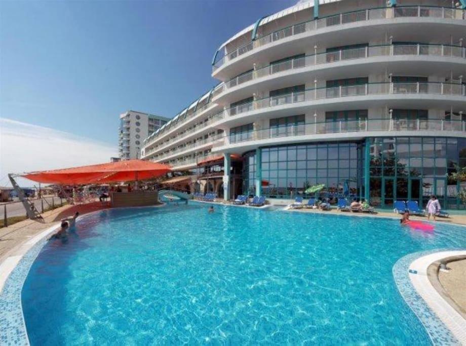 Berlin Golden Beach Romance Golden Sands Exterior photo
