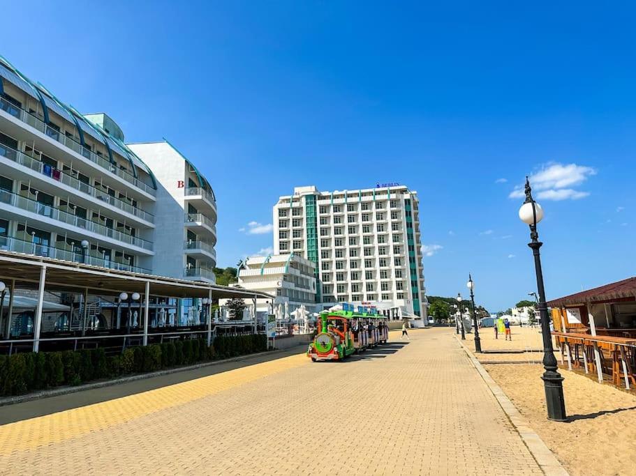 Berlin Golden Beach Romance Golden Sands Exterior photo
